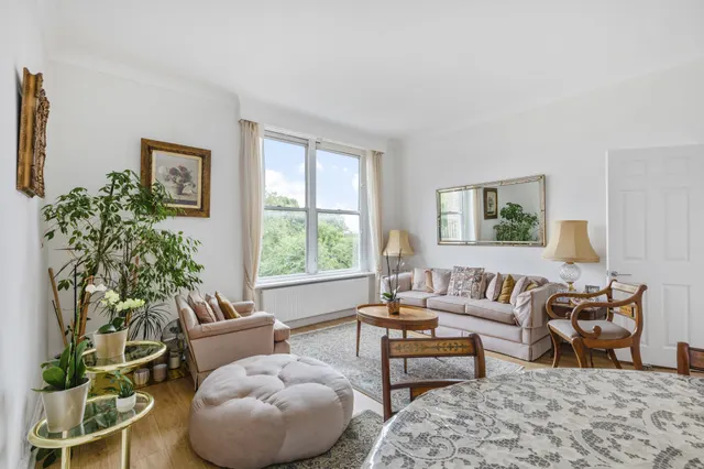 Arkwright Road, London, NW3, photo 1