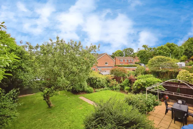 Pages Hill, Heathfield, TN21, photo 2