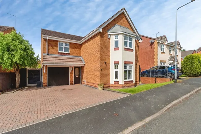 Horseshoe Drive, Cannock, Staffordshire, WS12, photo 1