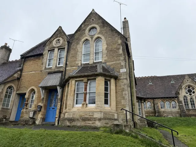 Wesley Villas Christchurch Street West, Frome, BA11, photo 1