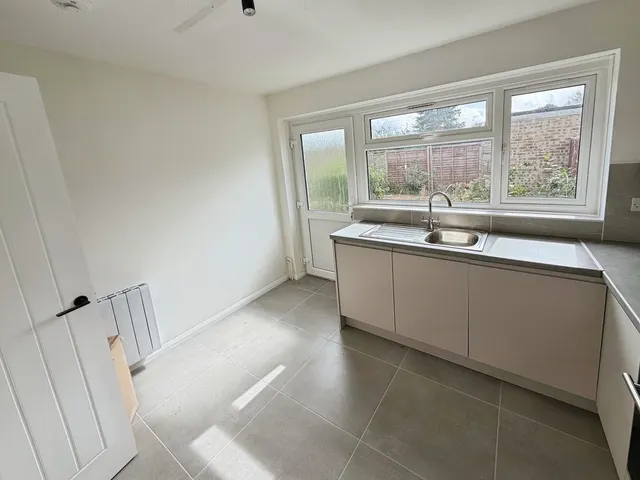 Roman Drive, Peterborough, PE8, photo 3