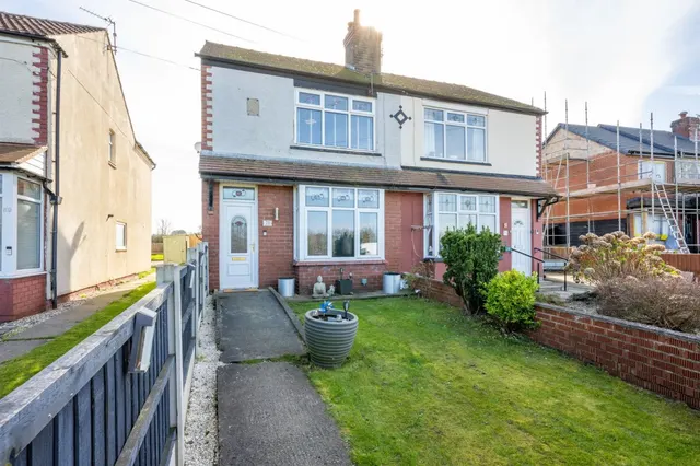 Crosshall Brow, Westhead, L40, photo 2