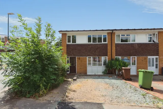Masons Way, Solihull, West Midlands, B92, photo 1