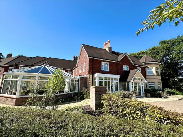 Horton Road, Ashley Heath, Ringwood, Dorset, BH24 2EE, photo 1