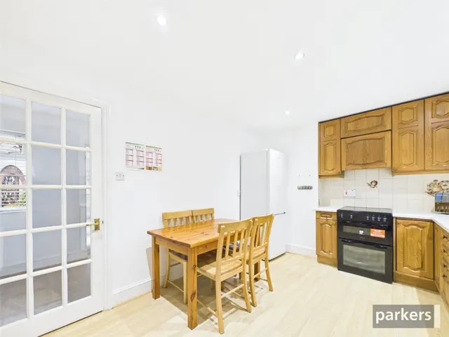Heath Road, Reading, RG6, photo 3