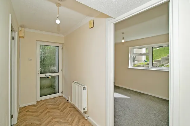 Trewidden Court, Truro, TR1, photo 2