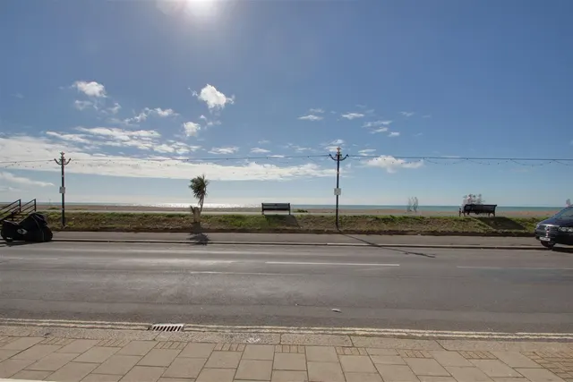 Photo 2 — Marine Parade, Worthing