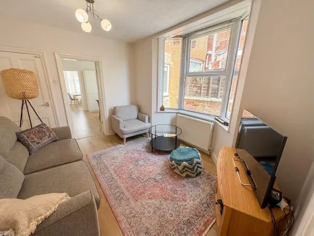 Church Street, Wolverton, MK12, photo 2