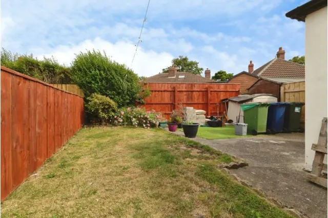 Lilac Grove, Redcar, TS10, photo 2