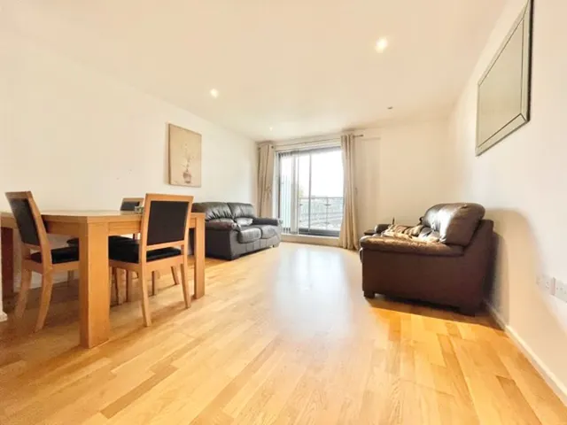 Devonport Street, London E1 0EF, photo 1