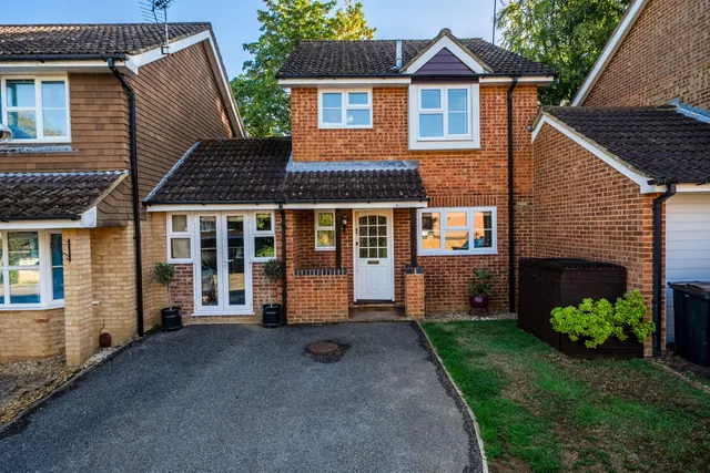 College Hill, Godalming, GU7, photo 1