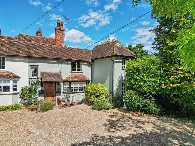 Manor Road, Little Easton, CM6, photo 1