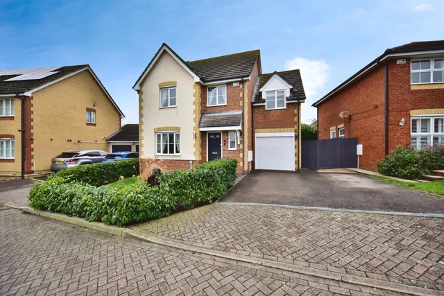 Kemsley, Sittingbourne, ME10, photo 1