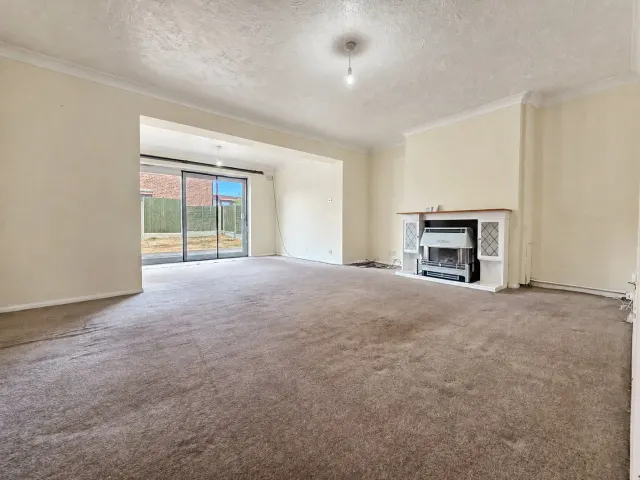 Eastwood Rise, Eastwood, SS9, photo 2