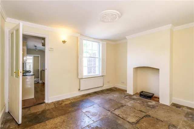 Orchard Street, Chichester, PO19, photo 3