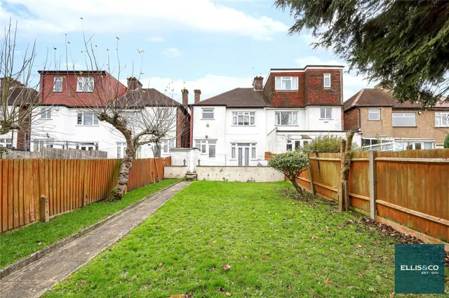 Wentworth Avenue, Finchley, N3, photo 3