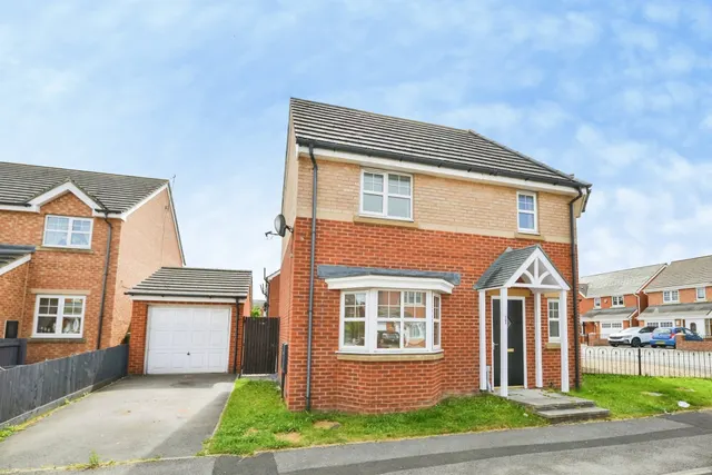 Wensleydale Gardens, Thornaby, Stockton-On-Tees, photo 1
