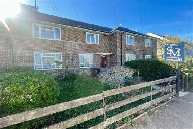 Loughton, IG10, photo 1