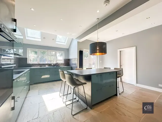Chester Road, Streetly, B74, photo 2