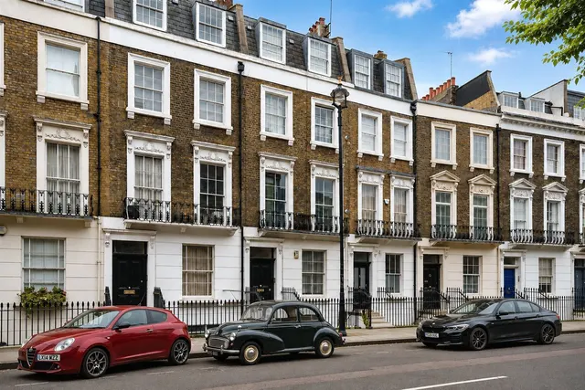 Photo 2 — Tachbrook Street,, Chelsea, London, SW1V