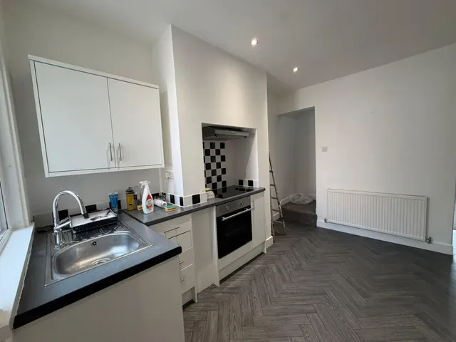 Photo 3 — Chetwode Street, Crewe, CW1
