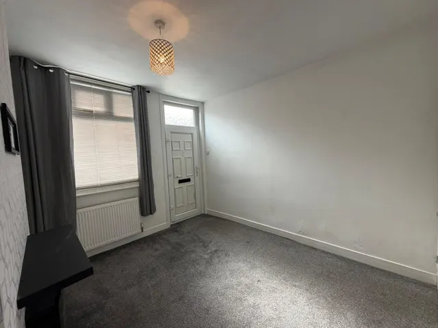 Photo 2 — Chetwode Street, Crewe, CW1