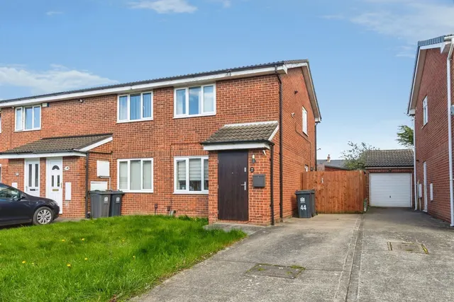 Thomas Court, Darlington, Durham, DL1, photo 1