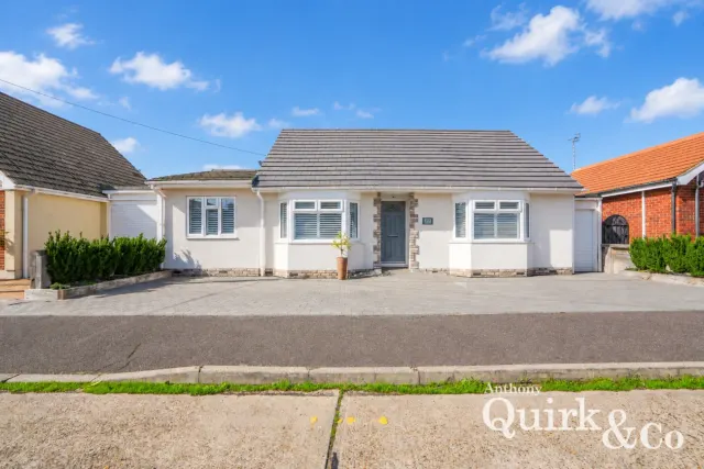 Photo 3 — Station Road, Canvey Island, SS8