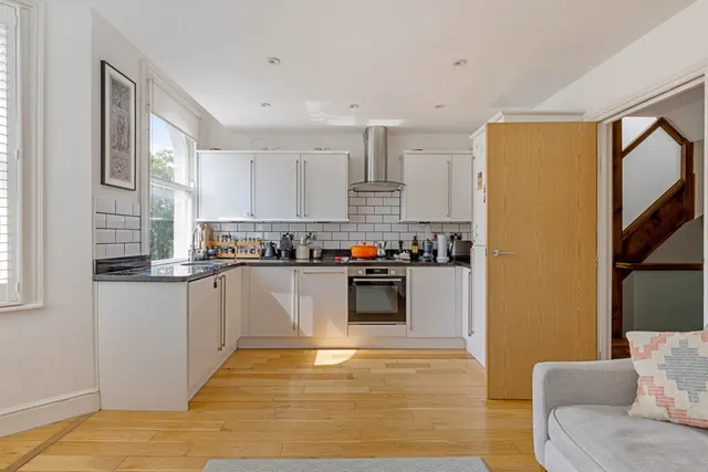 Whiteley Road, Crystal Palace, SE19, photo 2