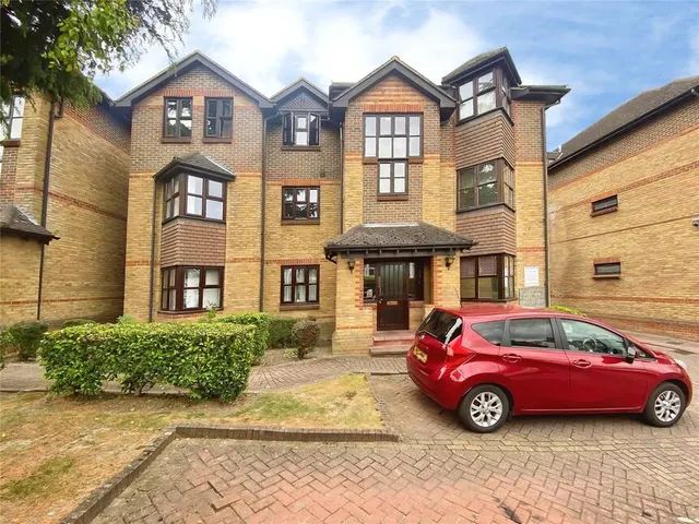 Cedar Road, Sutton, SM2, photo 1