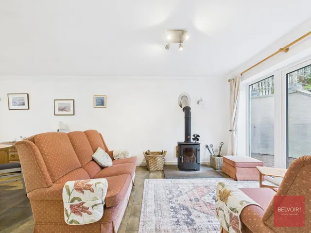 Photo 3 — Applegrove, Reynoldston, Swansea, SA3