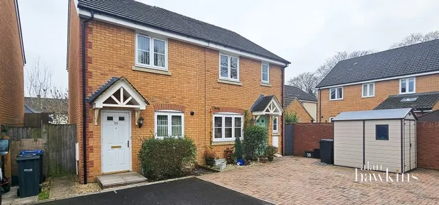 St. Josephs Way, Lyneham, SN15, photo 1