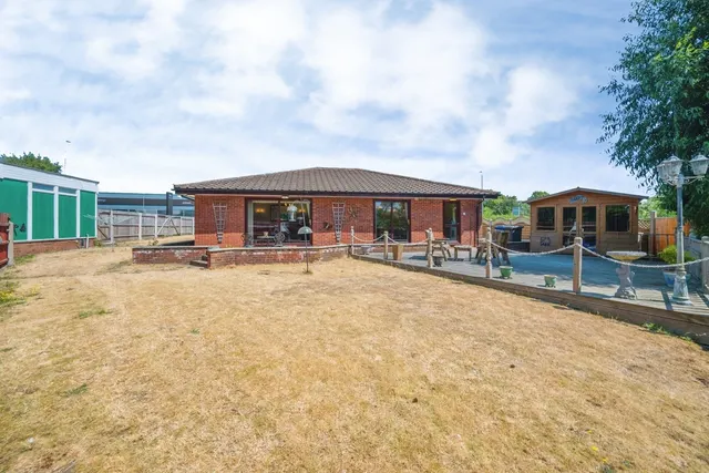 Photo 3 — The Bungalow, Tamworth, Staffordshire, B79