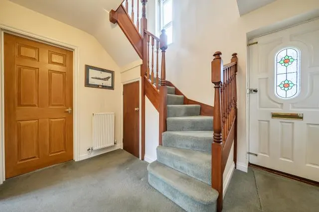 Magdalen Place, Carterton, OX18, photo 3