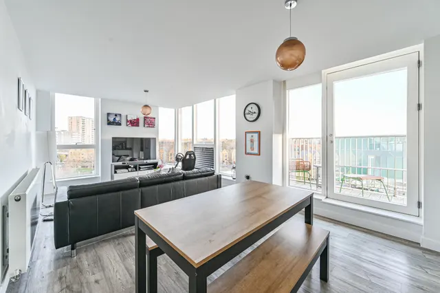 Flat 605, Noble House, 48 Ottley Drive, London, photo 1