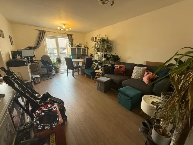 Coxhill Way, Aylesbury, HP21, photo 3
