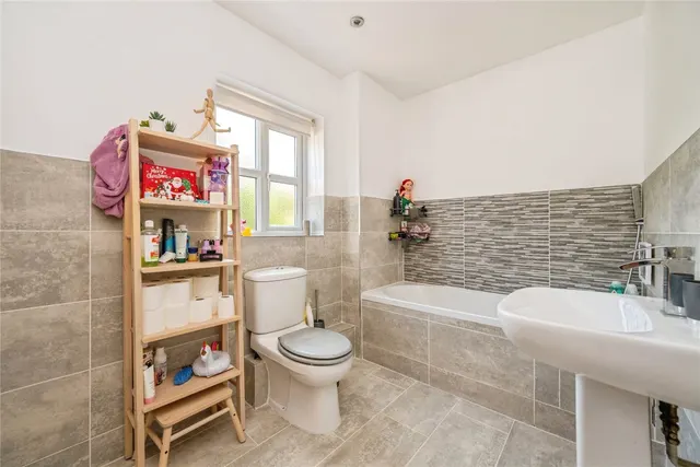 Photo 3 — Lowes Drive, Tamworth, Staffordshire, B77