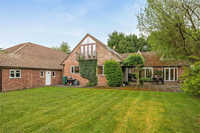 Andover Road, Newbury, RG14, photo 3
