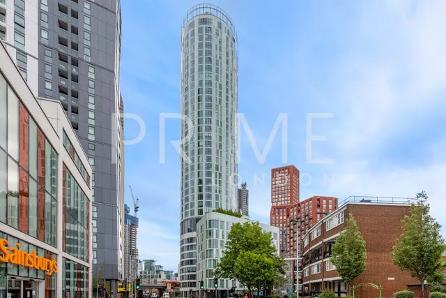 Wandsworth Road, Nine Elms, SW8, photo 2