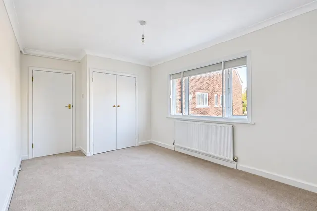 White Hart Lane, Barnes, SW13, photo 2