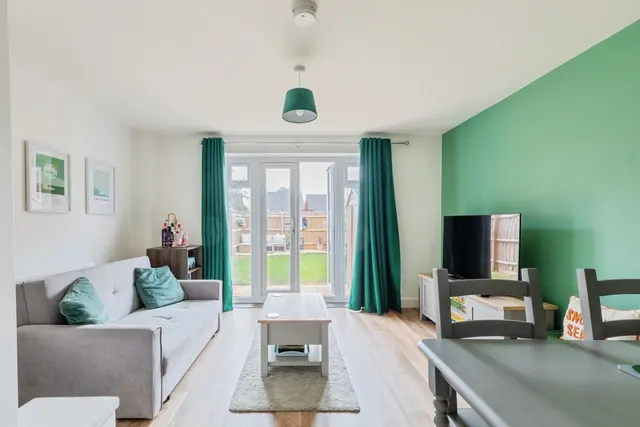 Merryweather Mews, Stratford-Upon-Avon, CV37, photo 2