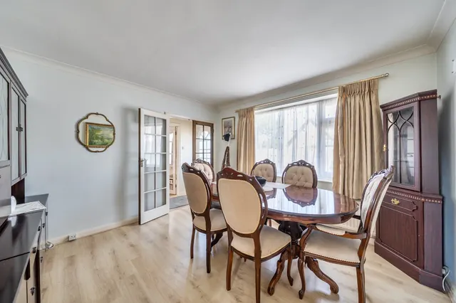 Laurel Grove, West Winch, PE33, photo 3