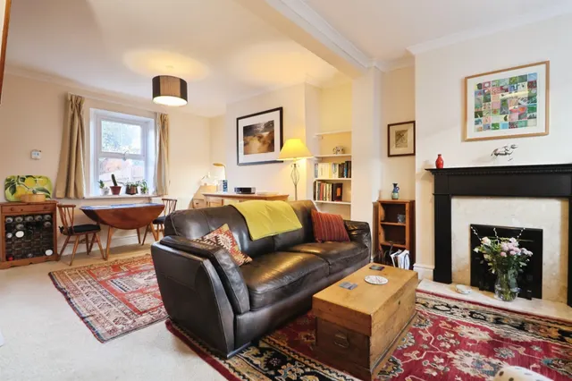 Lewis Road, Penarth, CF64, photo 3