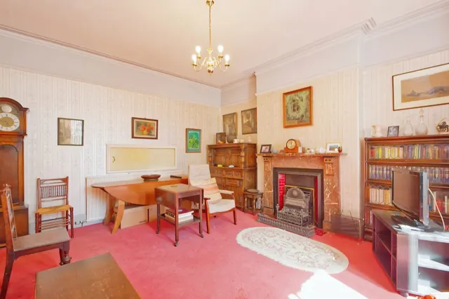 Blenheim Road, Minehead, TA24, photo 3