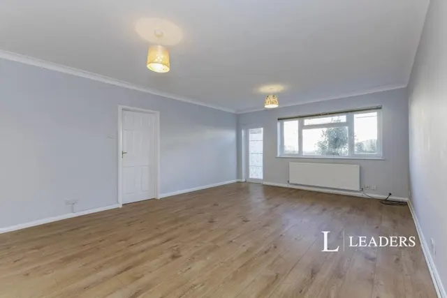 Heath Road, Weybridge, KT13, photo 3