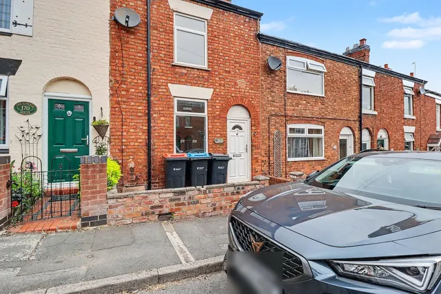 Weaver Street, Winsford, photo 1