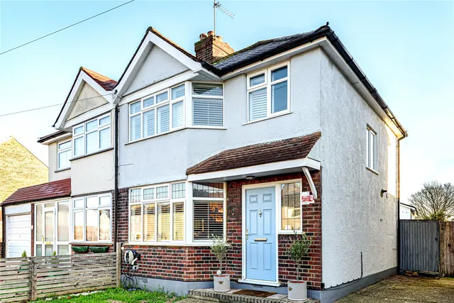 French Street, Sunbury On Thames, TW16 5JH, photo 1