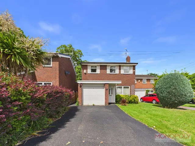 Windrush Close, Wrexham, LL13, photo 1