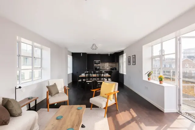 Marshall Street, London, W1F, photo 1