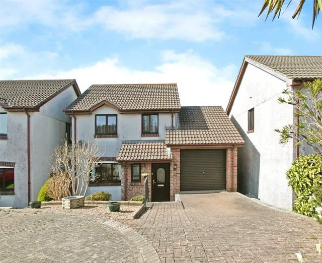 Primrose Close, Camborne, TR14, photo 1